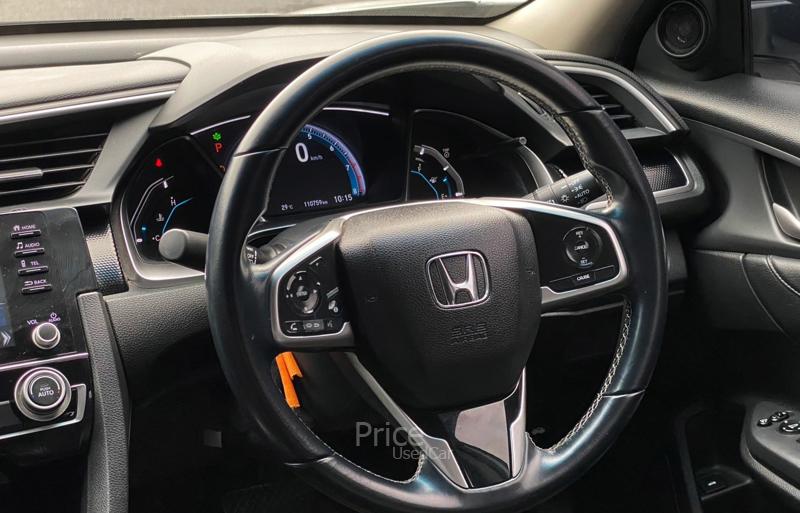 ขายรถเก๋งมือสอง-honda-ฮอนด้า-civic-รถปี2019-รหัส90480-024cdb5a.jpg ขายรถเก๋งมือสอง-honda-ฮอนด้า-civic-รถปี2019-รหัส90480-024cdb5a.jpg