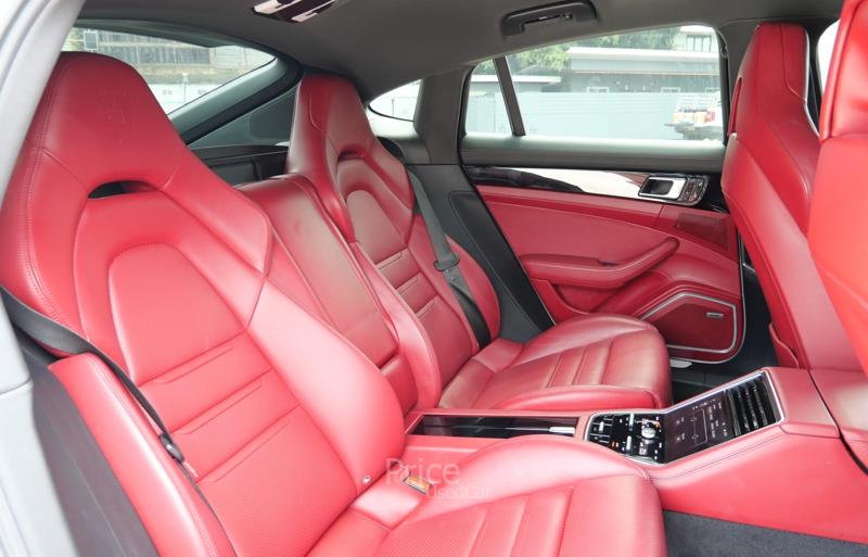 ขายรถเก๋งมือสอง-porsche-ปอร์เช่-panamera-รถปี2021-รหัส90484-41352054.jpg ขายรถเก๋งมือสอง-porsche-ปอร์เช่-panamera-รถปี2021-รหัส90484-41352054.jpg