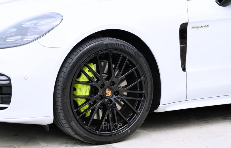 ขายรถเก๋งมือสอง-porsche-ปอร์เช่-panamera-รถปี2021-รหัส90484-5bf07fd9.jpg ขายรถเก๋งมือสอง-porsche-ปอร์เช่-panamera-รถปี2021-รหัส90484-5bf07fd9.jpg
