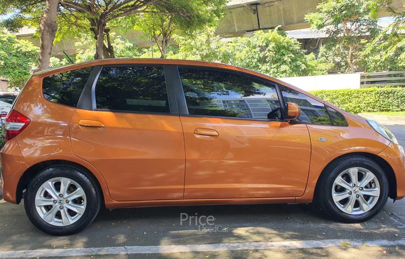 ขายรถเก๋งมือสอง-honda-ฮอนด้า-jazz-รถปี2012-รหัส90564-8ff8911c.jpg ขายรถเก๋งมือสอง-honda-ฮอนด้า-jazz-รถปี2012-รหัส90564-8ff8911c.jpg