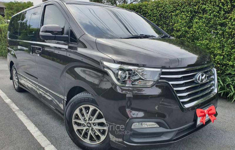 รถตู้มือสอง HYUNDAI H-1 รถปี 2019