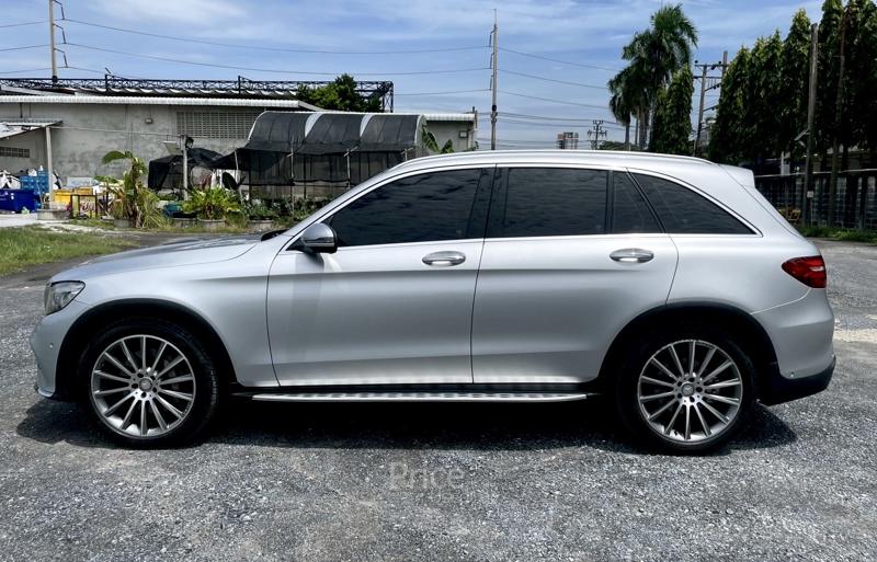ขายรถเก๋งมือสอง-mercedes-benz-เมอร์เซเดสเบนซ์-glc250-รถปี2017-รหัส90596-32fdf3ba.jpg ขายรถเก๋งมือสอง-mercedes-benz-เมอร์เซเดสเบนซ์-glc250-รถปี2017-รหัส90596-32fdf3ba.jpg