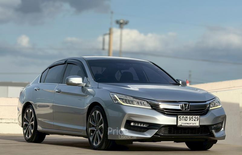 รถเก๋งมือสอง HONDA ACCORD รถปี 2018