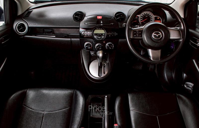 ขายรถเก๋งมือสอง-mazda-มาสด้า-2-รถปี2012-รหัส90641-8d45030a.jpg ขายรถเก๋งมือสอง-mazda-มาสด้า-2-รถปี2012-รหัส90641-8d45030a.jpg