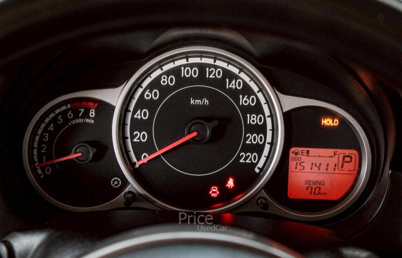 ขายรถเก๋งมือสอง-mazda-มาสด้า-2-รถปี2012-รหัส90641-c01bede5.jpg ขายรถเก๋งมือสอง-mazda-มาสด้า-2-รถปี2012-รหัส90641-c01bede5.jpg