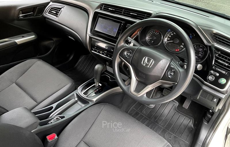 ขายรถเก๋งมือสอง-honda-ฮอนด้า-city-รถปี2017-รหัส90651-dae9e59e.jpg ขายรถเก๋งมือสอง-honda-ฮอนด้า-city-รถปี2017-รหัส90651-dae9e59e.jpg