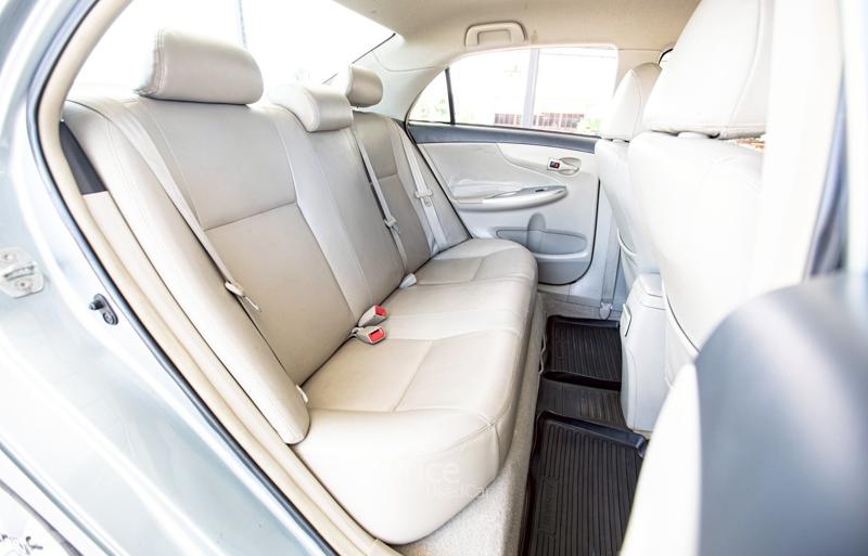 ขายรถเก๋งมือสอง-toyota-โตโยต้า-altis-รถปี2010-รหัส90655-2dab371b.jpg ขายรถเก๋งมือสอง-toyota-โตโยต้า-altis-รถปี2010-รหัส90655-2dab371b.jpg