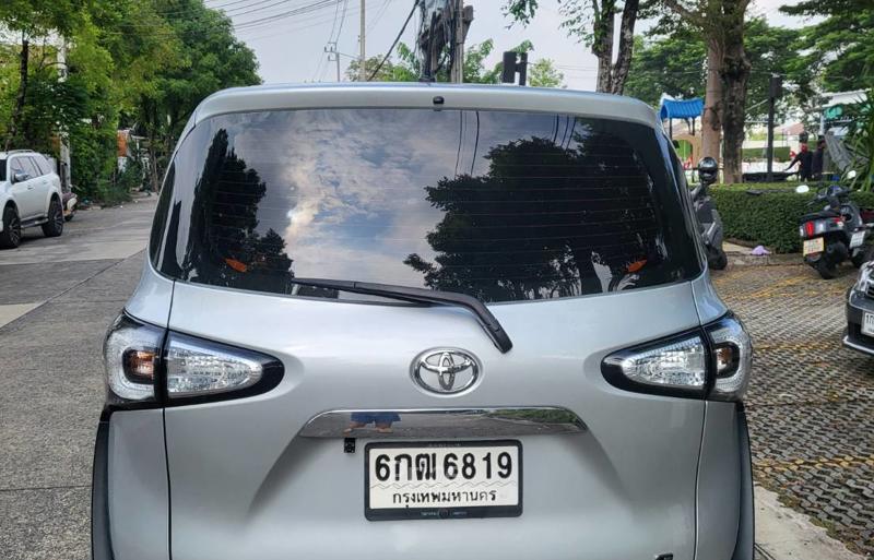 ขายรถเก๋งมือสอง-toyota-โตโยต้า-sienta-รถปี2017-รหัส90705-d337f013.jpg ขายรถเก๋งมือสอง-toyota-โตโยต้า-sienta-รถปี2017-รหัส90705-d337f013.jpg
