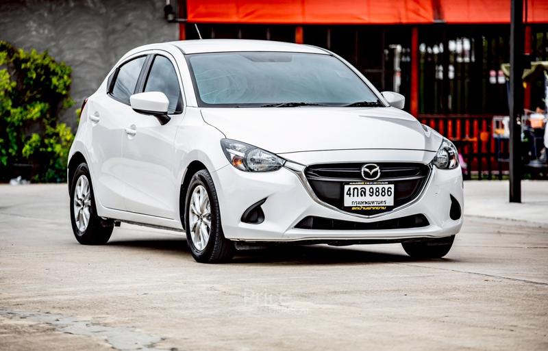 รถเก๋งมือสอง MAZDA 2 รถปี 2015