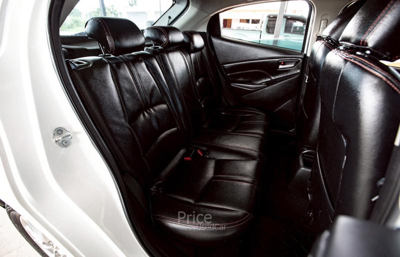 ขายรถเก๋งมือสอง-mazda-มาสด้า-2-รถปี2015-รหัส90727-a75243b3.jpg ขายรถเก๋งมือสอง-mazda-มาสด้า-2-รถปี2015-รหัส90727-a75243b3.jpg
