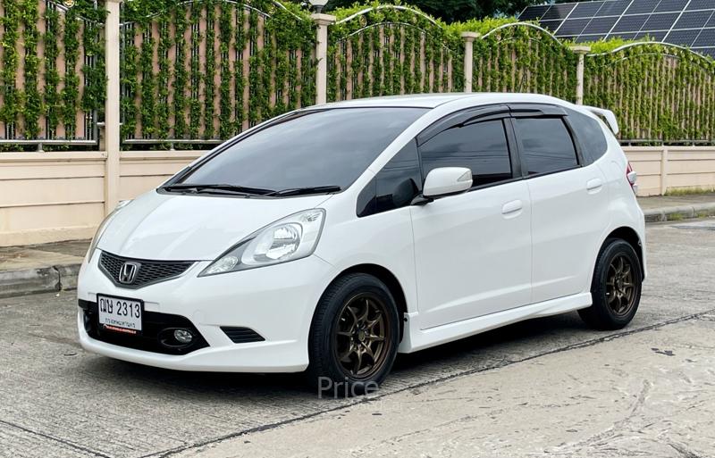 รถเก๋งมือสอง HONDA JAZZ รถปี 2009