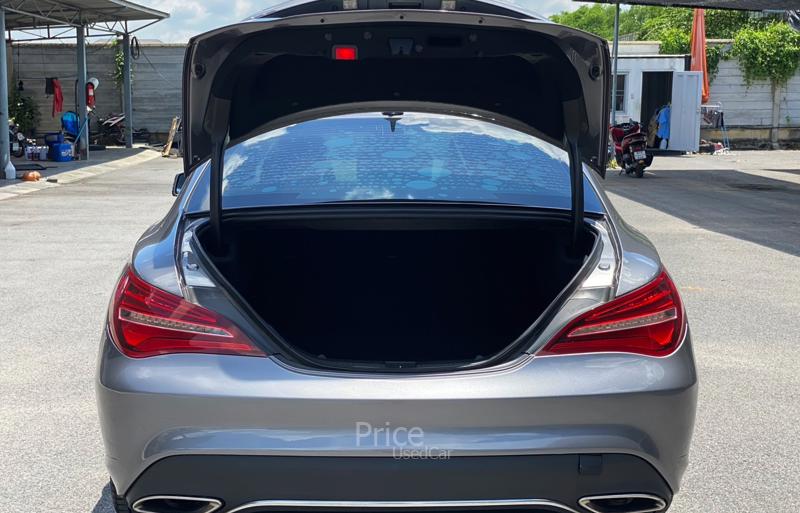 ขายรถเก๋งมือสอง-mercedes-benz-เมอร์เซเดสเบนซ์-cla200-รถปี2017-รหัส90742-d91b468f.jpg ขายรถเก๋งมือสอง-mercedes-benz-เมอร์เซเดสเบนซ์-cla200-รถปี2017-รหัส90742-d91b468f.jpg