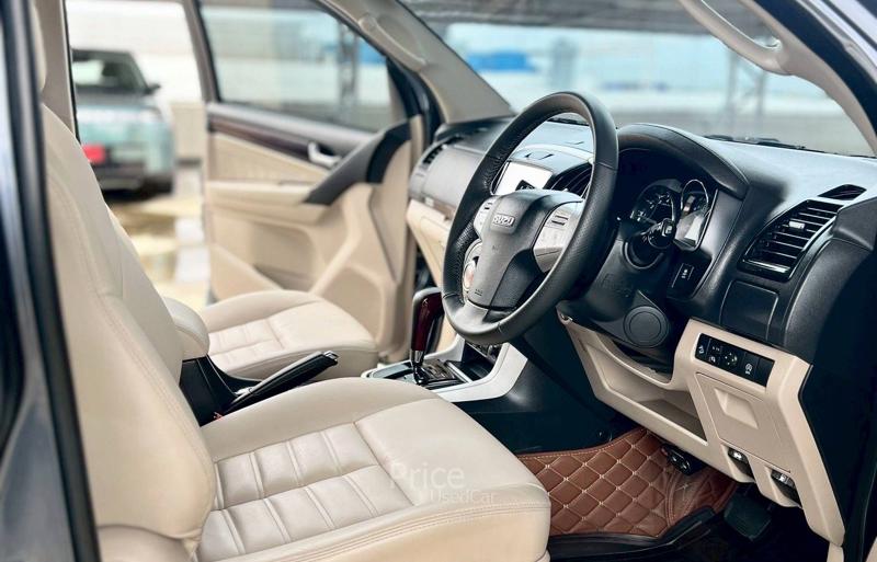 ขายรถอเนกประสงค์มือสอง-isuzu-อีซูซุ-mu-x-รถปี2019-รหัส90772-c3c0f6aa.jpg