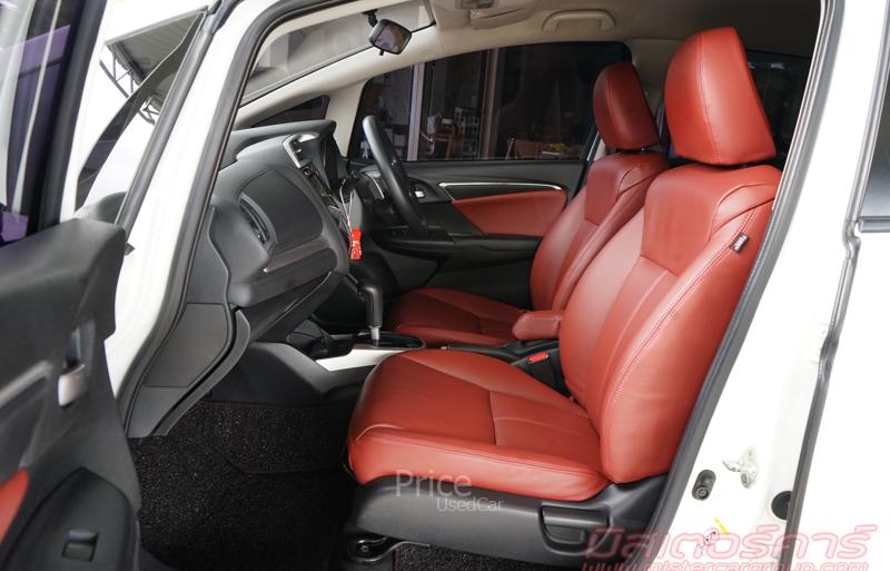 ขายรถเก๋งมือสอง-honda-ฮอนด้า-jazz-รถปี2014-รหัส90773-1a8f3422.jpg