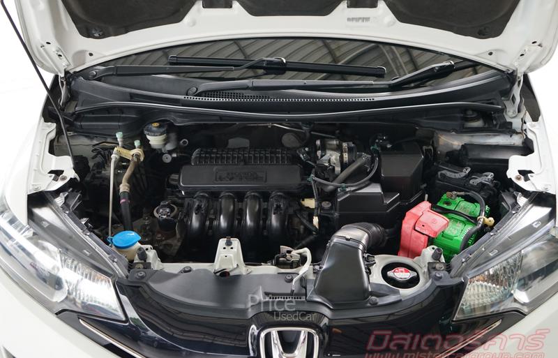 ขายรถเก๋งมือสอง-honda-ฮอนด้า-jazz-รถปี2014-รหัส90773-21c45f26.jpg