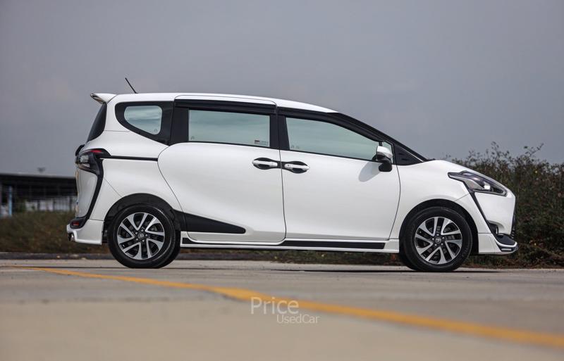 ขายรถเก๋งมือสอง-toyota-โตโยต้า-sienta-รถปี2018-รหัส90779-0b787344.jpg