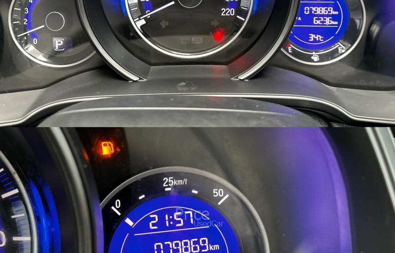 ขายรถเก๋งมือสอง-honda-ฮอนด้า-jazz-รถปี2018-รหัส90787-25991544.jpg ขายรถเก๋งมือสอง-honda-ฮอนด้า-jazz-รถปี2018-รหัส90787-25991544.jpg