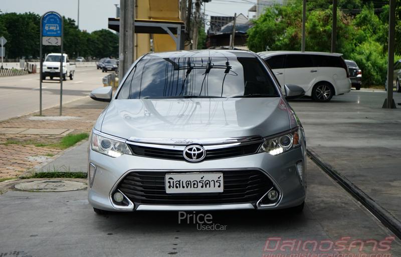 ขายรถเก๋งมือสอง-toyota-โตโยต้า-camry-รถปี2017-รหัส90841-211590ad.jpg ขายรถเก๋งมือสอง-toyota-โตโยต้า-camry-รถปี2017-รหัส90841-211590ad.jpg