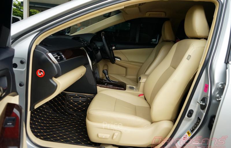 ขายรถเก๋งมือสอง-toyota-โตโยต้า-camry-รถปี2017-รหัส90841-854b027b.jpg ขายรถเก๋งมือสอง-toyota-โตโยต้า-camry-รถปี2017-รหัส90841-854b027b.jpg