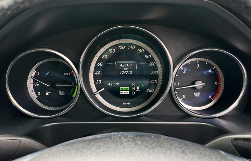 ขายรถเก๋งมือสอง-mercedes-benz-เมอร์เซเดสเบนซ์-e300-รถปี2015-รหัส90863-657dafd0.jpg ขายรถเก๋งมือสอง-mercedes-benz-เมอร์เซเดสเบนซ์-e300-รถปี2015-รหัส90863-657dafd0.jpg