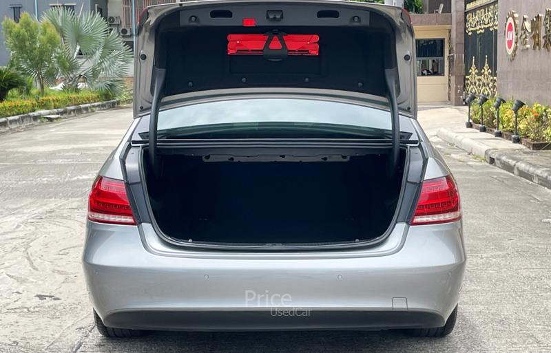 ขายรถเก๋งมือสอง-mercedes-benz-เมอร์เซเดสเบนซ์-e300-รถปี2015-รหัส90863-f4174939.jpg ขายรถเก๋งมือสอง-mercedes-benz-เมอร์เซเดสเบนซ์-e300-รถปี2015-รหัส90863-f4174939.jpg