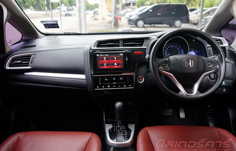 ขายรถเก๋งมือสอง-honda-ฮอนด้า-jazz-รถปี2014-รหัส90874-233b944e.jpg ขายรถเก๋งมือสอง-honda-ฮอนด้า-jazz-รถปี2014-รหัส90874-233b944e.jpg