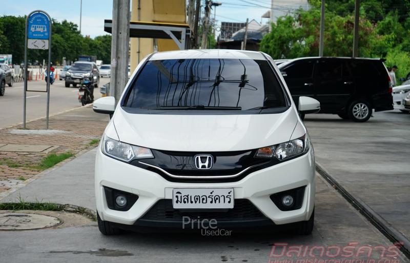 ขายรถเก๋งมือสอง-honda-ฮอนด้า-jazz-รถปี2014-รหัส90874-e42ff0a1.jpg ขายรถเก๋งมือสอง-honda-ฮอนด้า-jazz-รถปี2014-รหัส90874-e42ff0a1.jpg