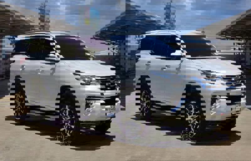 รถอเนกประสงค์มือสอง TOYOTA FORTUNER รถปี 2019