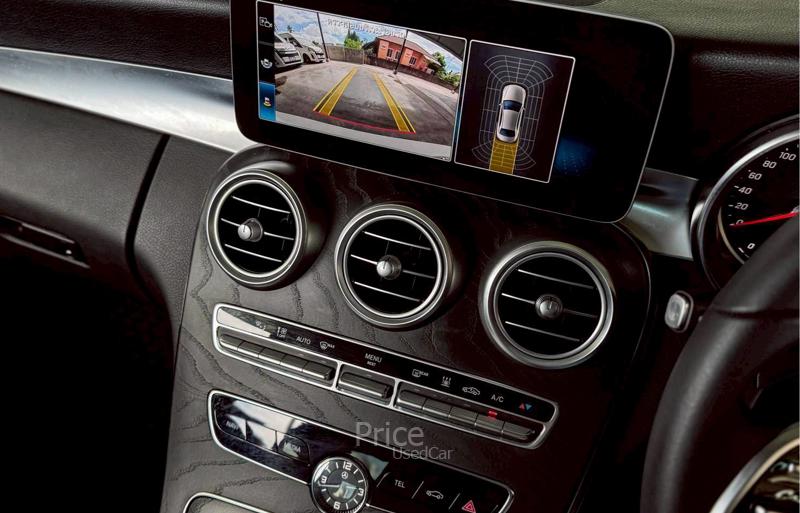 ขายรถเก๋งมือสอง-mercedes-benz-เมอร์เซเดสเบนซ์-c300-รถปี2019-รหัส90921-13d639ee.jpg ขายรถเก๋งมือสอง-mercedes-benz-เมอร์เซเดสเบนซ์-c300-รถปี2019-รหัส90921-13d639ee.jpg