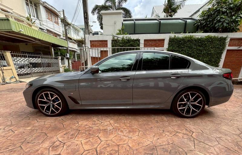 ขายรถเก๋งมือสอง-bmw-บีเอ็มดับบลิว-530i-รถปี2021-รหัส90924-2b470a44.jpg ขายรถเก๋งมือสอง-bmw-บีเอ็มดับบลิว-530i-รถปี2021-รหัส90924-2b470a44.jpg