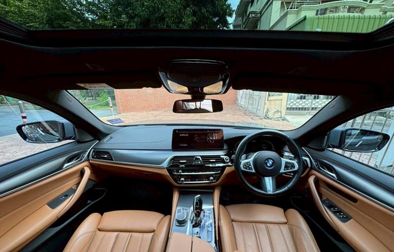 ขายรถเก๋งมือสอง-bmw-บีเอ็มดับบลิว-530i-รถปี2021-รหัส90924-c962b786.jpg ขายรถเก๋งมือสอง-bmw-บีเอ็มดับบลิว-530i-รถปี2021-รหัส90924-c962b786.jpg