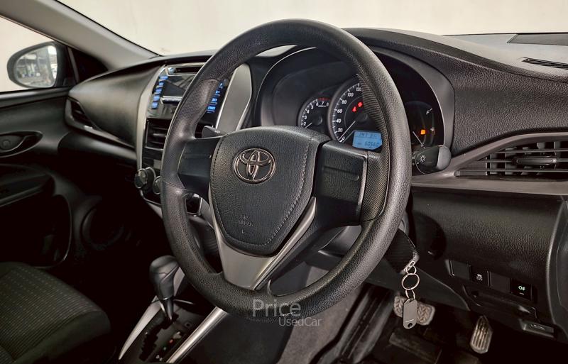 ขายรถเก๋งมือสอง-toyota-โตโยต้า-yaris-ativ-รถปี2018-รหัส90934-33743778.jpg ขายรถเก๋งมือสอง-toyota-โตโยต้า-yaris-ativ-รถปี2018-รหัส90934-33743778.jpg