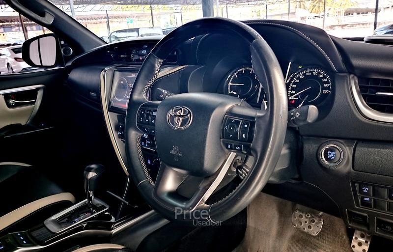 ขายรถอเนกประสงค์มือสอง-toyota-โตโยต้า-fortuner-รถปี2021-รหัส90937-ef38ff89.jpg ขายรถอเนกประสงค์มือสอง-toyota-โตโยต้า-fortuner-รถปี2021-รหัส90937-ef38ff89.jpg