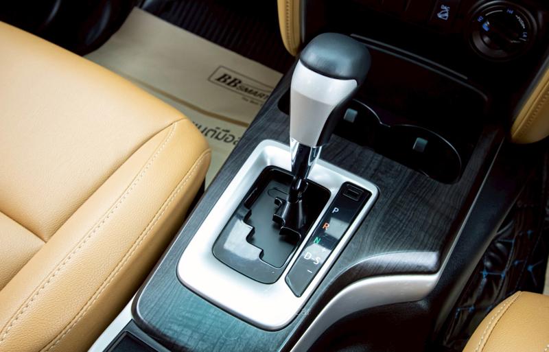 ขายรถอเนกประสงค์มือสอง-toyota-โตโยต้า-fortuner-รถปี2020-รหัส90940-b7ff900a.jpg ขายรถอเนกประสงค์มือสอง-toyota-โตโยต้า-fortuner-รถปี2020-รหัส90940-b7ff900a.jpg