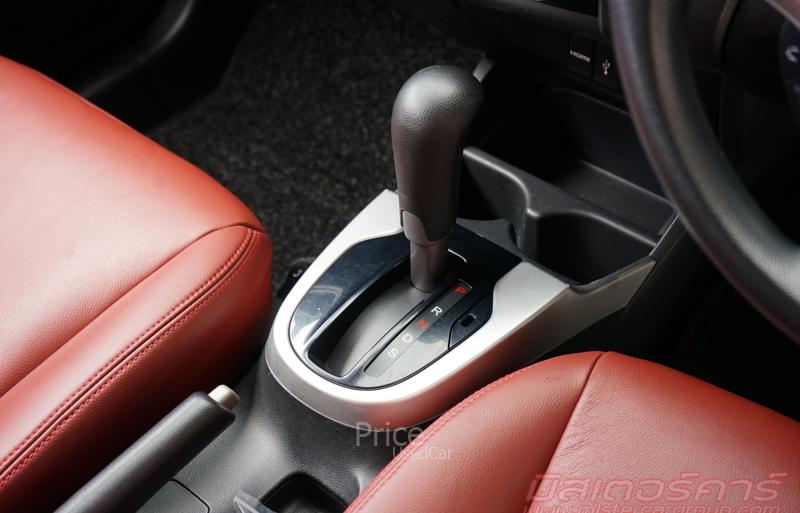 ขายรถเก๋งมือสอง-honda-ฮอนด้า-jazz-รถปี2014-รหัส90941-ca2cc077.jpg ขายรถเก๋งมือสอง-honda-ฮอนด้า-jazz-รถปี2014-รหัส90941-ca2cc077.jpg