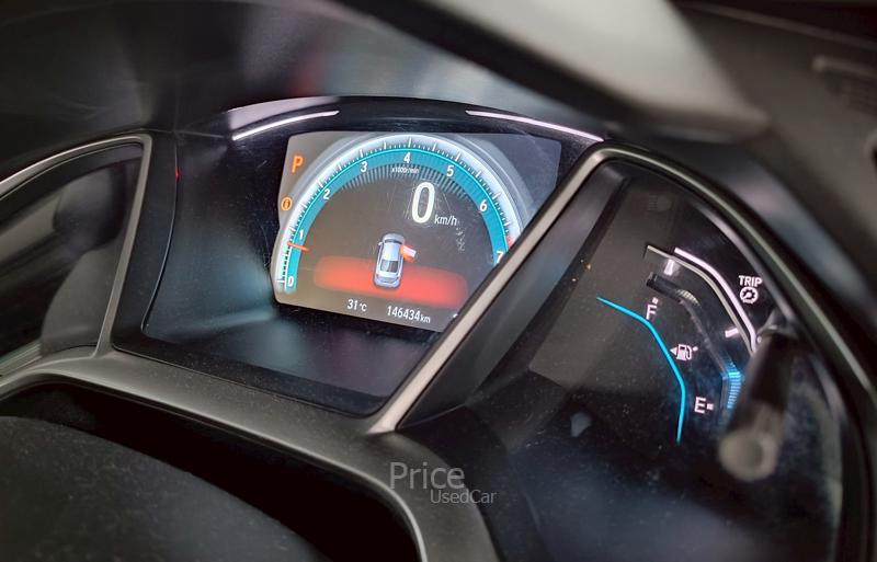 ขายรถเก๋งมือสอง-honda-ฮอนด้า-civic-รถปี2016-รหัส90951-8b9605f0.jpg ขายรถเก๋งมือสอง-honda-ฮอนด้า-civic-รถปี2016-รหัส90951-8b9605f0.jpg