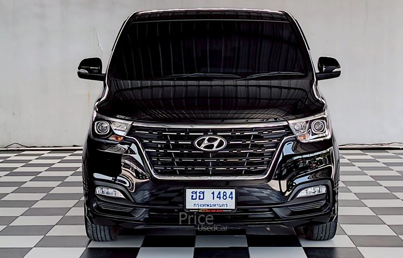ขายรถตู้มือสอง-hyundai-ฮุนได-h-1-รถปี2018-รหัส90952-0b0f34e8.jpg ขายรถตู้มือสอง-hyundai-ฮุนได-h-1-รถปี2018-รหัส90952-0b0f34e8.jpg