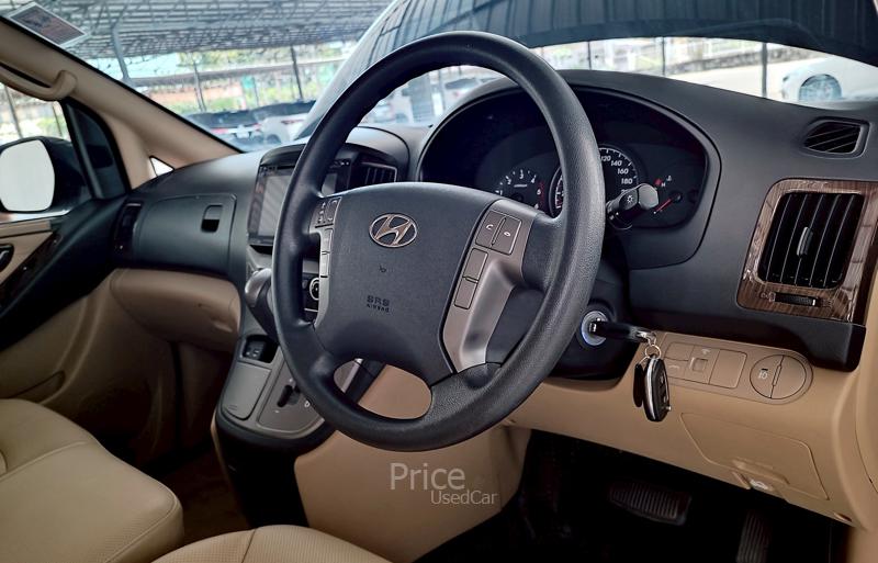 ขายรถตู้มือสอง-hyundai-ฮุนได-h-1-รถปี2018-รหัส90952-fe80139a.jpg ขายรถตู้มือสอง-hyundai-ฮุนได-h-1-รถปี2018-รหัส90952-fe80139a.jpg