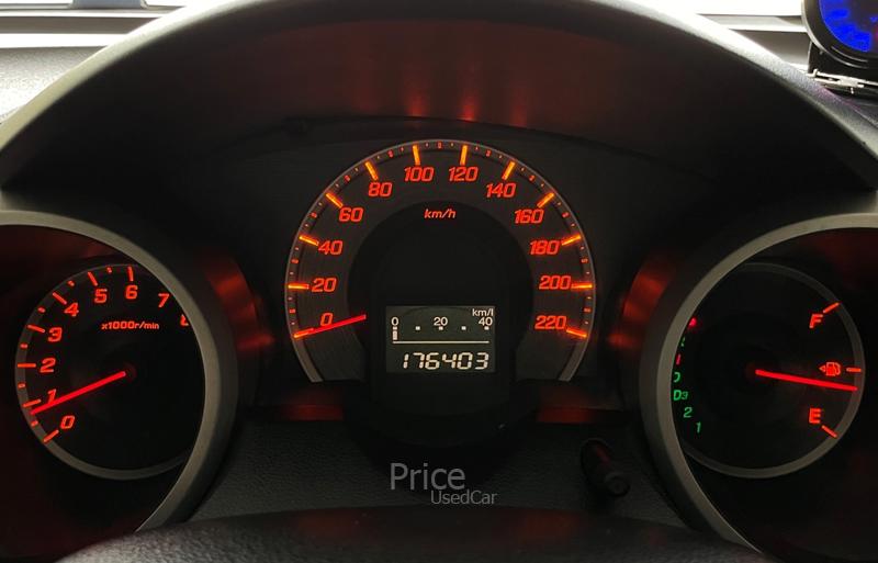 ขายรถเก๋งมือสอง-honda-ฮอนด้า-jazz-รถปี2010-รหัส90980-0aaaedae.jpg