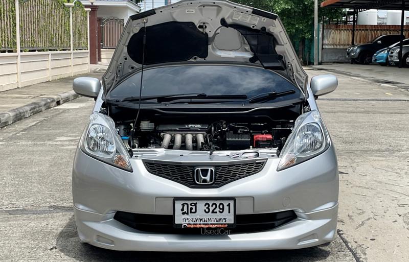 ขายรถเก๋งมือสอง-honda-ฮอนด้า-jazz-รถปี2010-รหัส90980-b918cc12.jpg