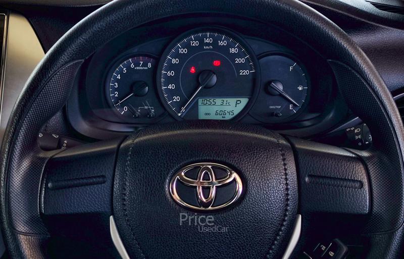 ขายรถเก๋งมือสอง-toyota-โตโยต้า-yaris-ativ-รถปี2018-รหัส91007-a986f0e6.jpg ขายรถเก๋งมือสอง-toyota-โตโยต้า-yaris-ativ-รถปี2018-รหัส91007-a986f0e6.jpg