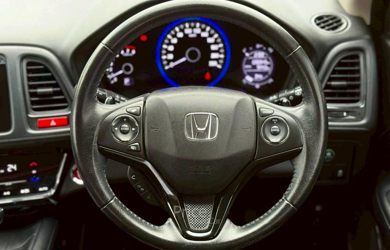 ขายรถอเนกประสงค์มือสอง-honda-ฮอนด้า-hr-v-รถปี2015-รหัส91094-14fedb5a.jpg