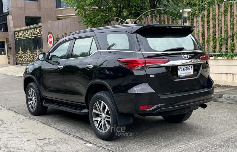 ขายรถอเนกประสงค์มือสอง-toyota-โตโยต้า-fortuner-รถปี2015-รหัส91118-6926a44d.jpg