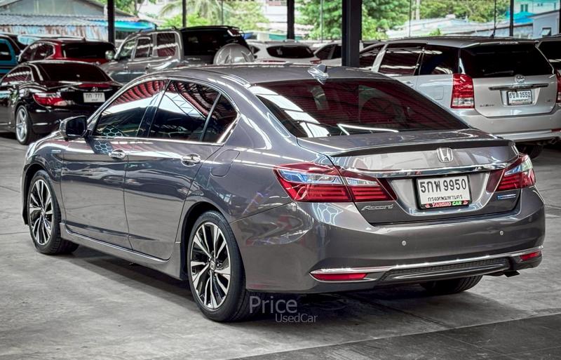 ขายรถเก๋งมือสอง-honda-ฮอนด้า-accord-รถปี2016-รหัส91119-f5a9a636.jpg