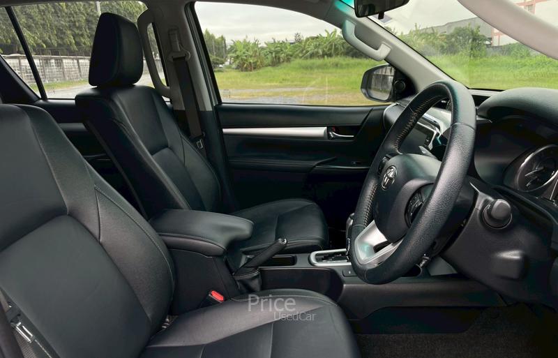 ขายรถกระบะมือสอง TOYOTA HILUX REVO 2.8 G 4WD รถปี 2021