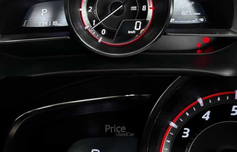 ขายรถเก๋งมือสอง-mazda-มาสด้า-3-รถปี2017-รหัส91255-3195968b.jpg