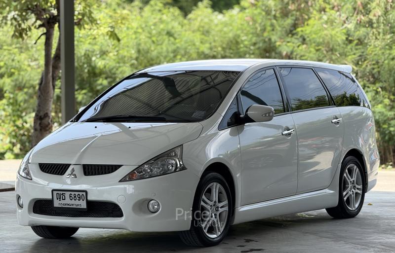 รถตู้มือสอง MITSUBISHI SPACE WAGON รถปี 2011