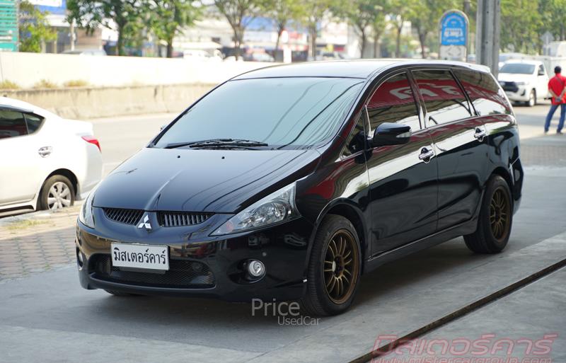 รถตู้มือสอง MITSUBISHI SPACE WAGON รถปี 2010
