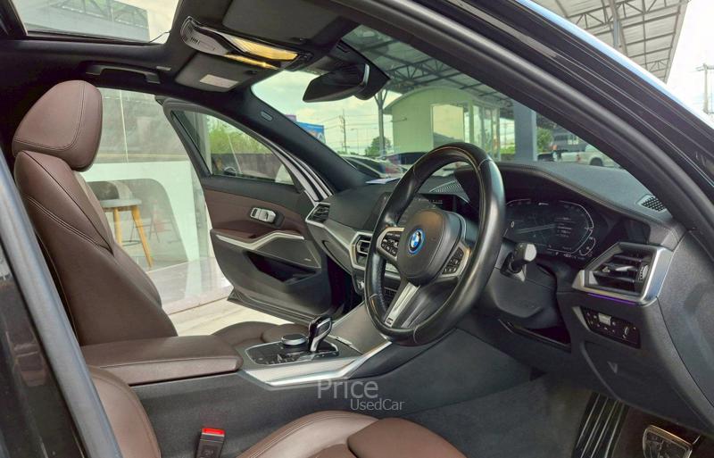 ขายรถเก๋งมือสอง-bmw-บีเอ็มดับบลิว-330e-รถปี2022-รหัส91351-1a478099.jpg