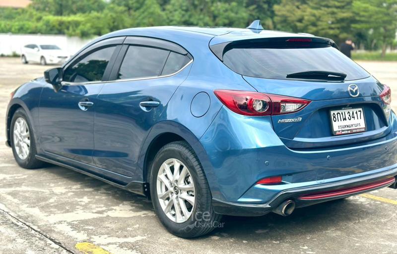 ขายรถเก๋งมือสอง-mazda-มาสด้า-3-รถปี2018-รหัส91368-380ec3fe.jpg